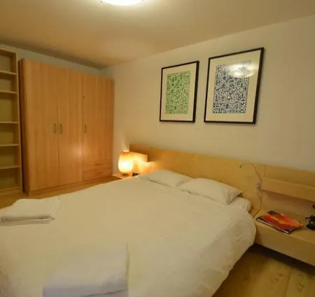 Au Pied Des Pistes C7, - Modern 3 Bedroom Duplex, Sleeps 8