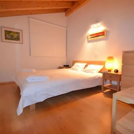 Au Pied Des Pistes C7, - Modern 3 Bedroom Duplex, Sleeps 8 *